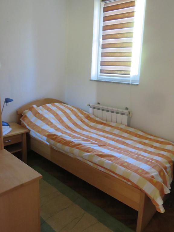 Guest house Artemida *