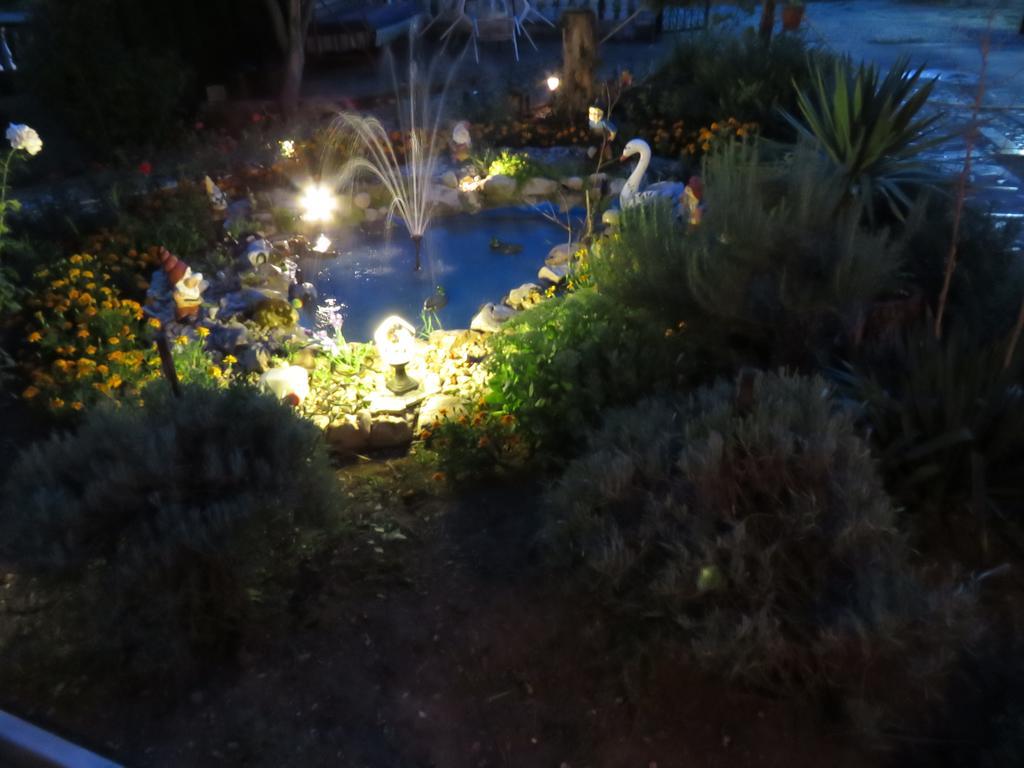Artemida Guest house